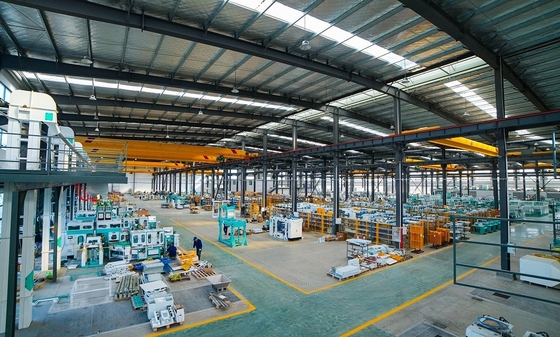 25 كجم إلى 50 كجم آلة تعبئة الأرز المطبوخ 800 كيس / H QMS EATON