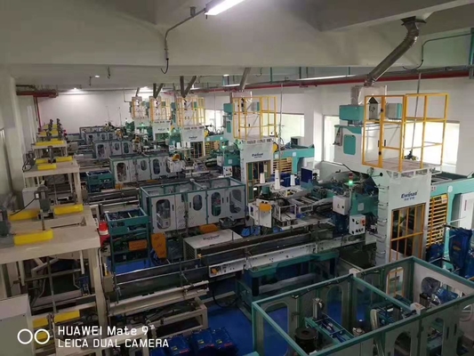آلة تعبئة الدقيق الأوتوماتيكية بالكامل 12KW QESM PP Pouch Filling and Sealing